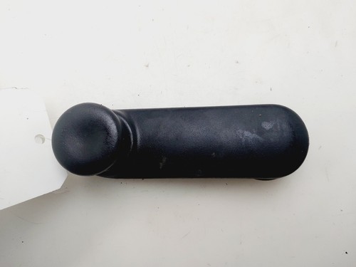 8200673745 rear window handle