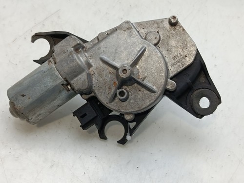 287108228r rear windscreen - rear,
