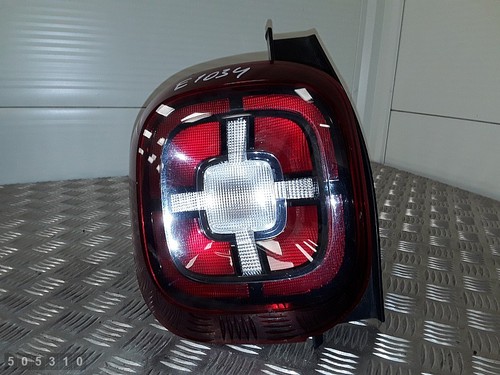 2018 dacia duster tail light - dacia,